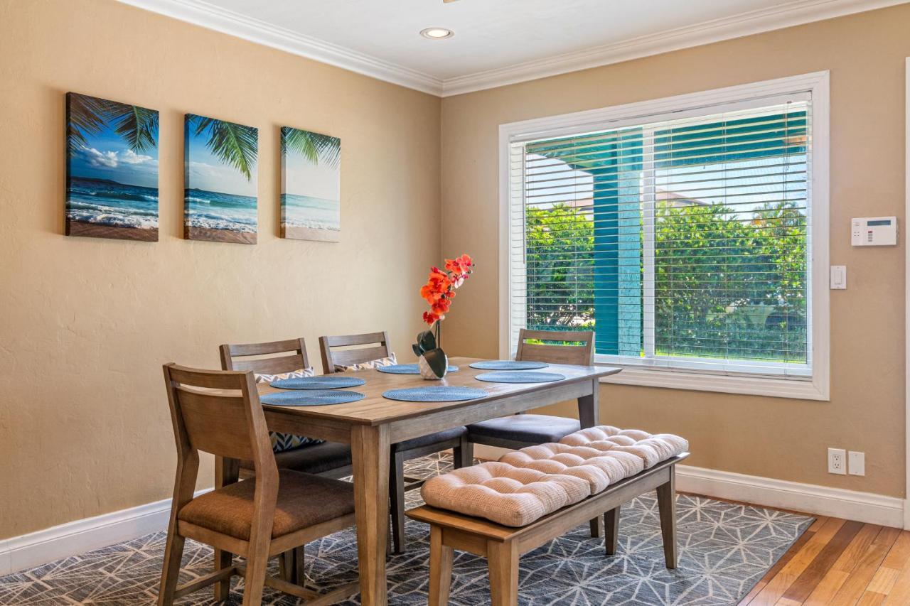 Olas Oasis: Heated Salt Water Pool Retreat