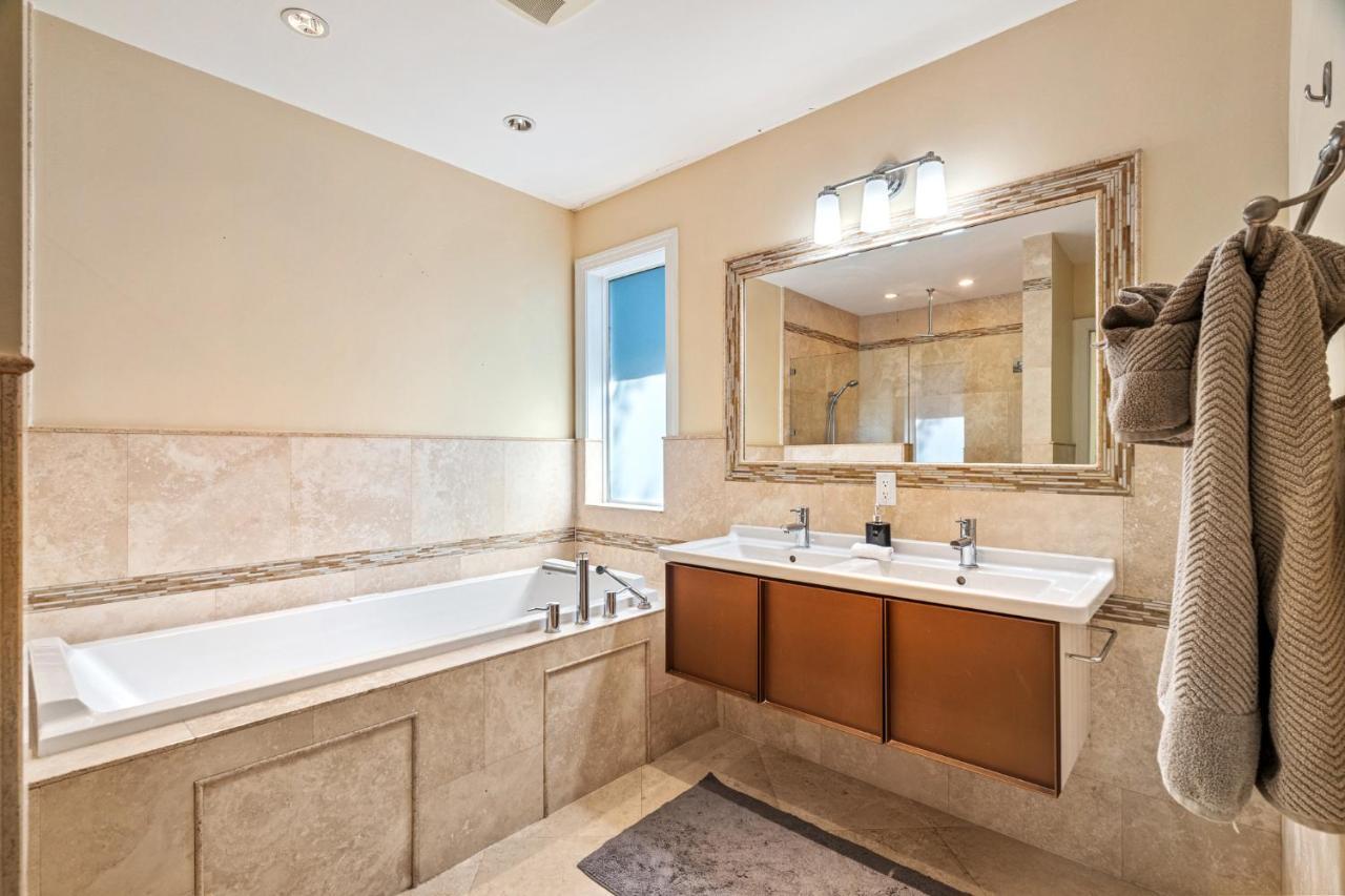 Olas Oasis: Heated Salt Water Pool Retreat * Fort Lauderdale